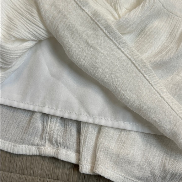 HOLLISTER White Smocked Dress size XXS Short - Picture 4 of 12